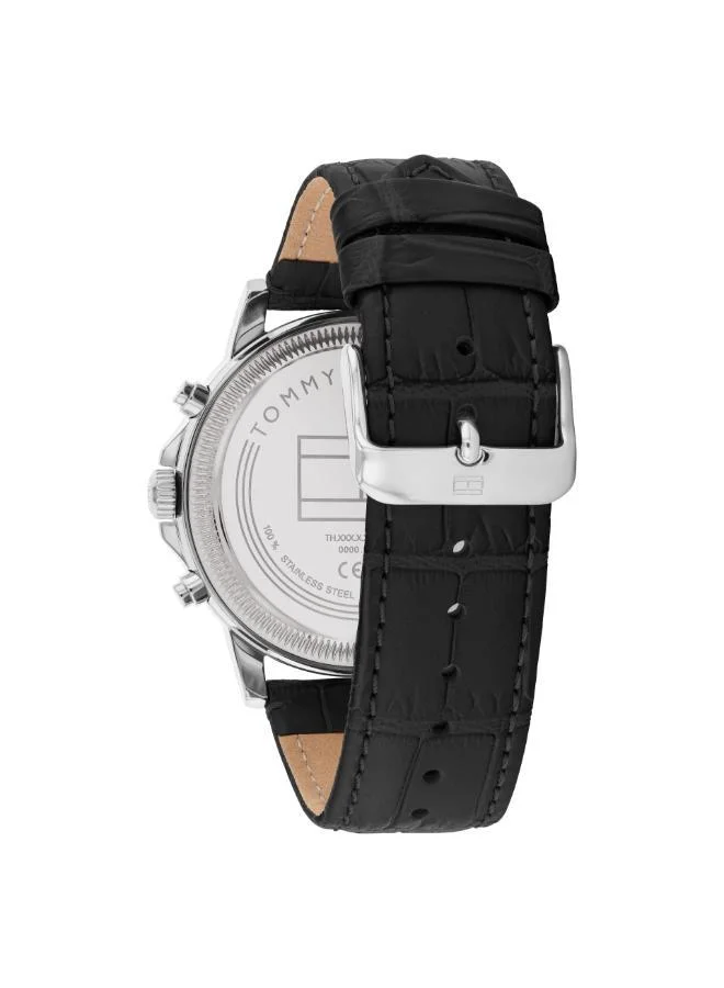 تومي هيلفيغر ساعة ستيوارت التناظرية